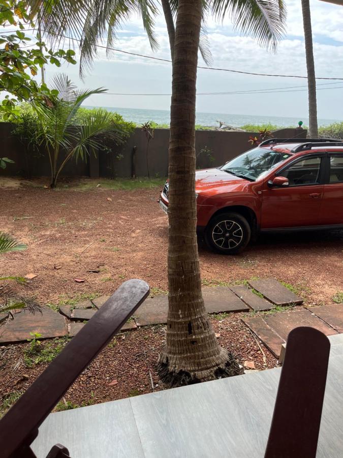 Kizhunna Rock Beach House Kannur Exterior photo
